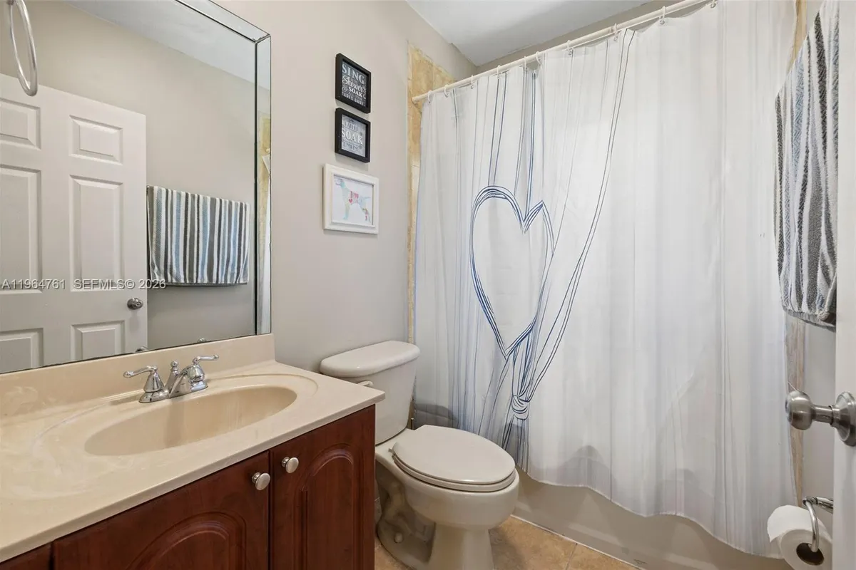 3122 SW 144th Pl, Miami FL 33175