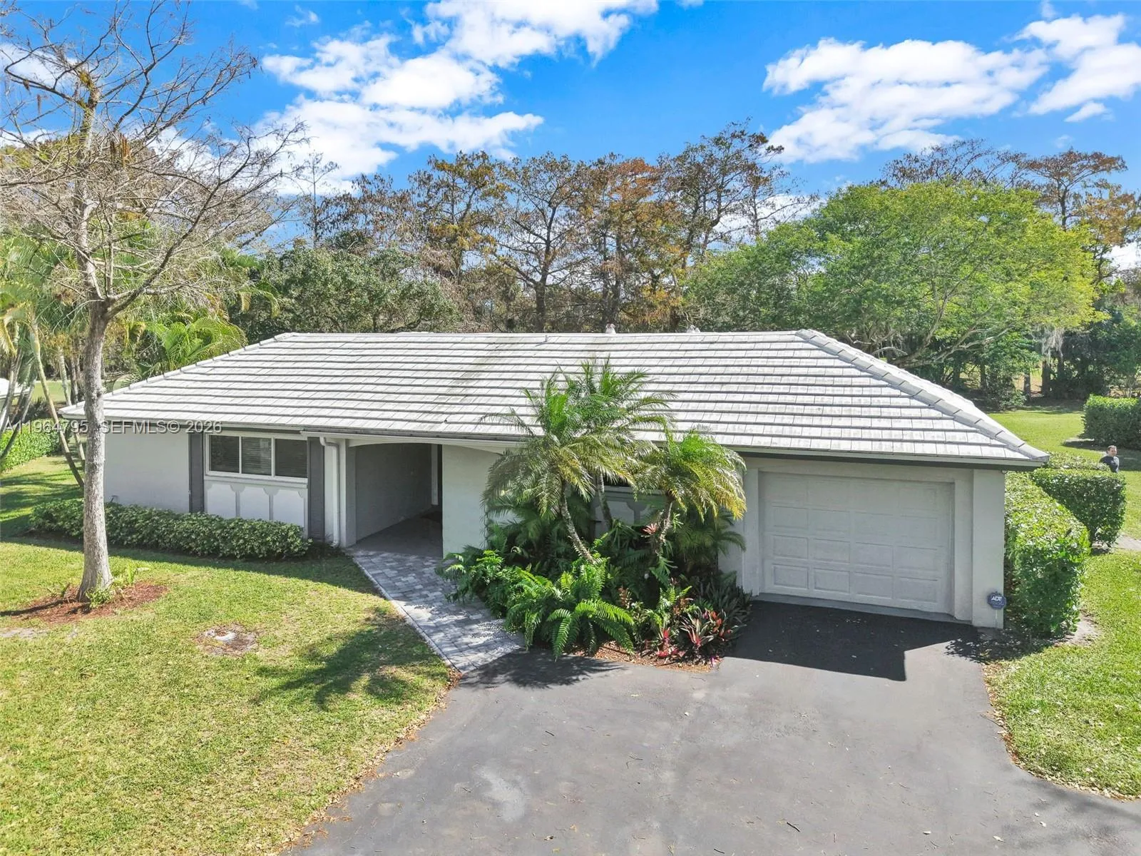 820 E Cypress Ln # 38, Pompano Beach FL 33069