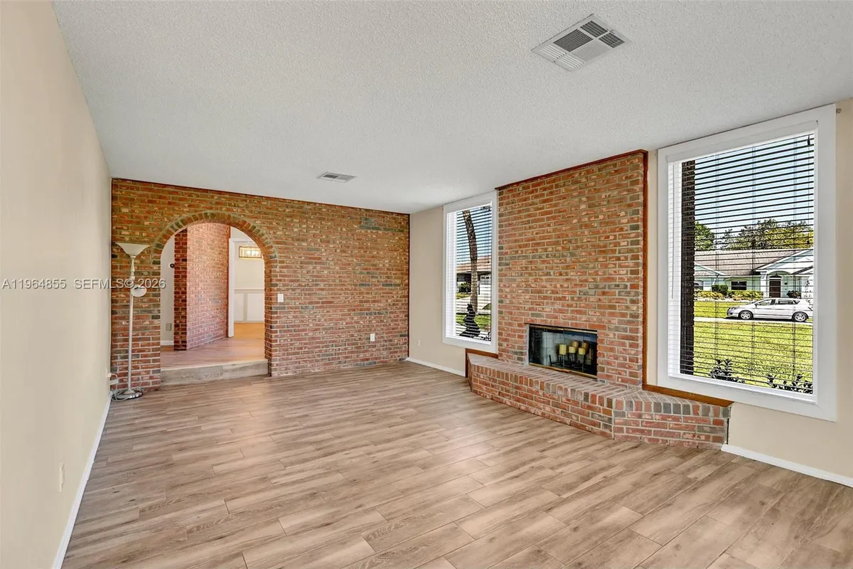 1785 Lisa Ln, Kissimmee FL 34744