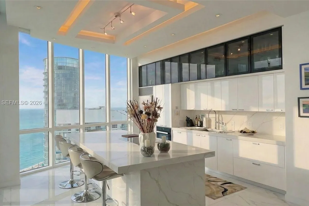 15901 Collins Ave # 4301, Sunny Isles Beach FL 33160