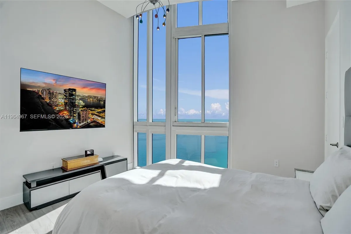 15901 Collins Ave # 4301, Sunny Isles Beach FL 33160