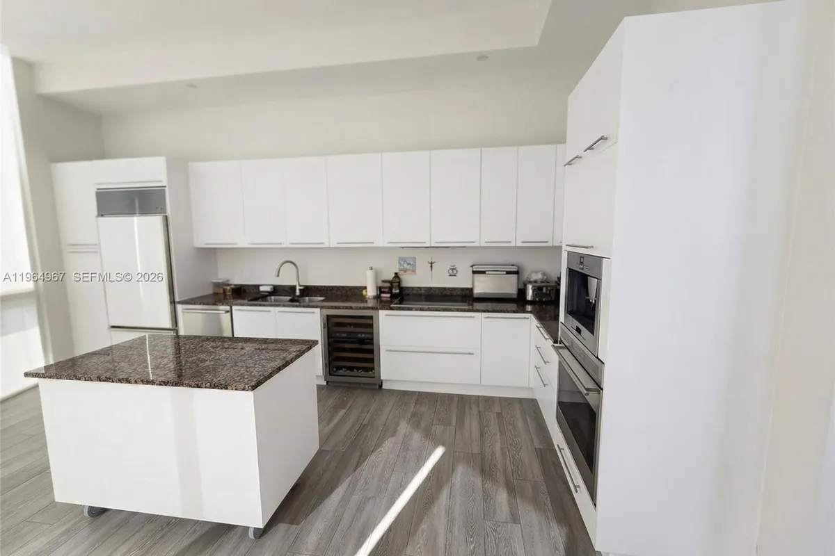 15901 Collins Ave # 4301, Sunny Isles Beach FL 33160