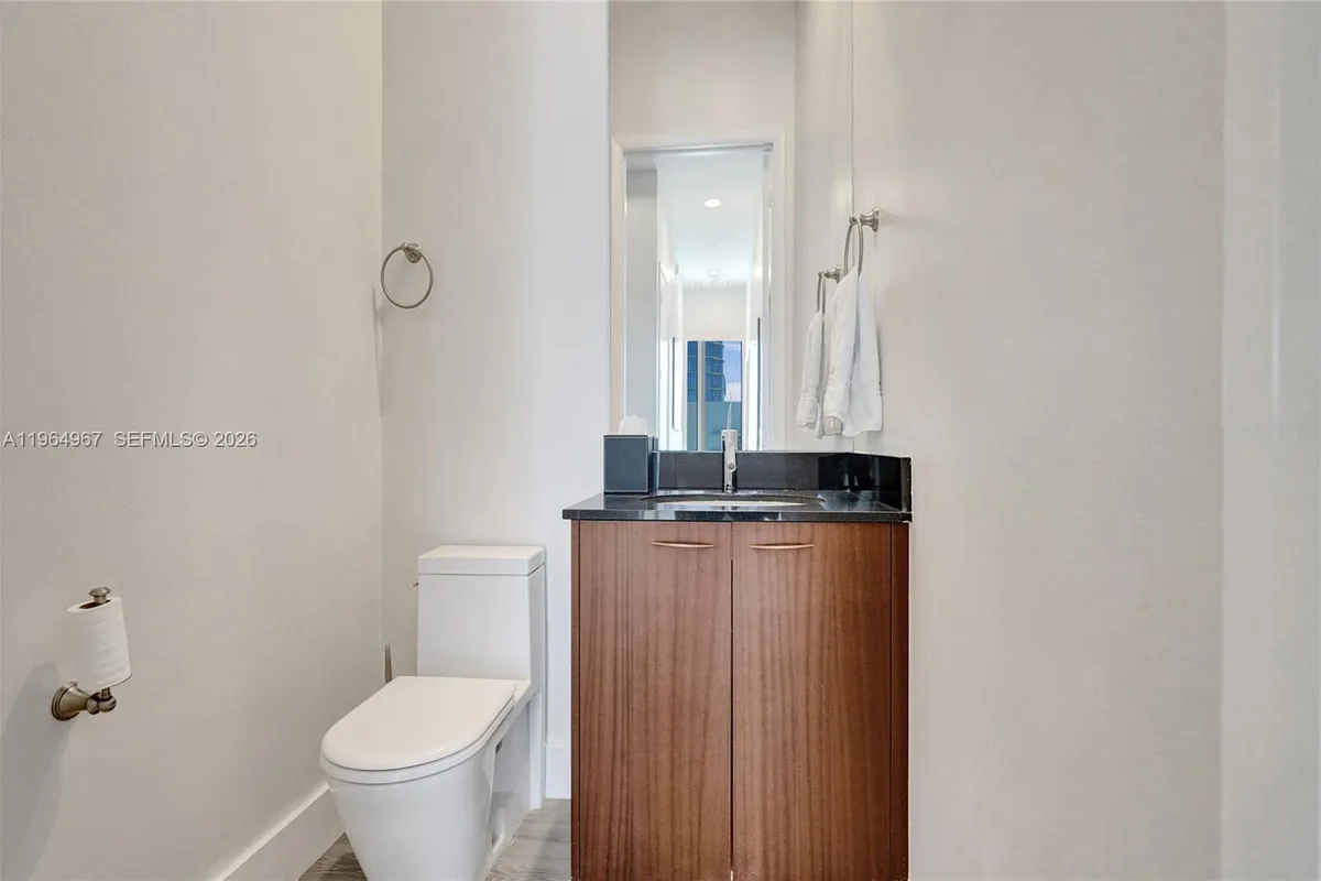 15901 Collins Ave # 4301, Sunny Isles Beach FL 33160