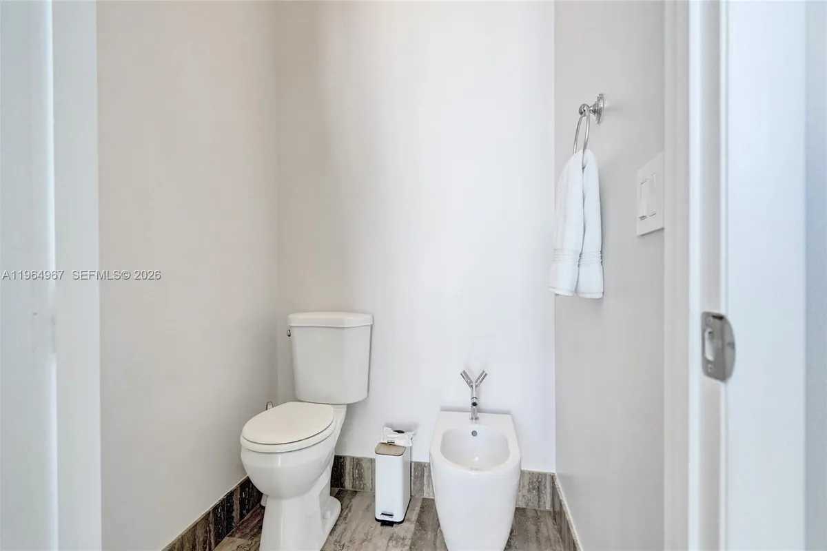 15901 Collins Ave # 4301, Sunny Isles Beach FL 33160