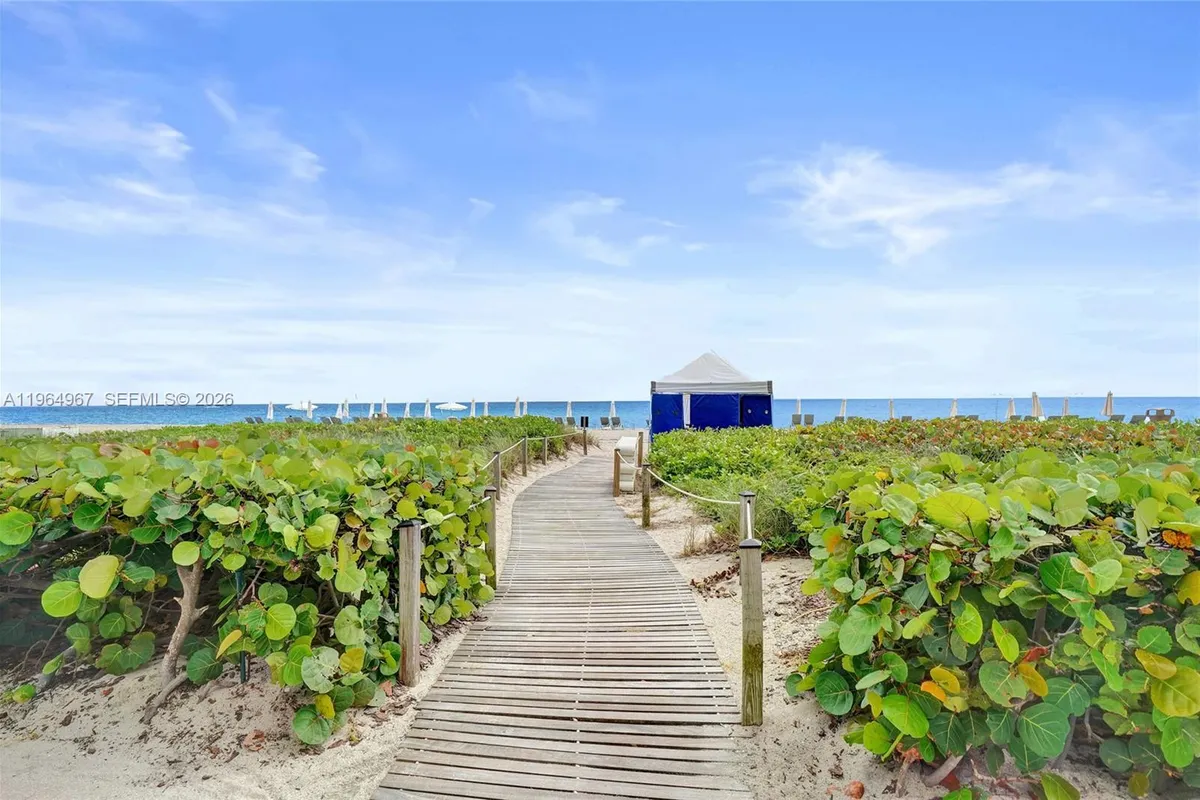 15901 Collins Ave # 4301, Sunny Isles Beach FL 33160