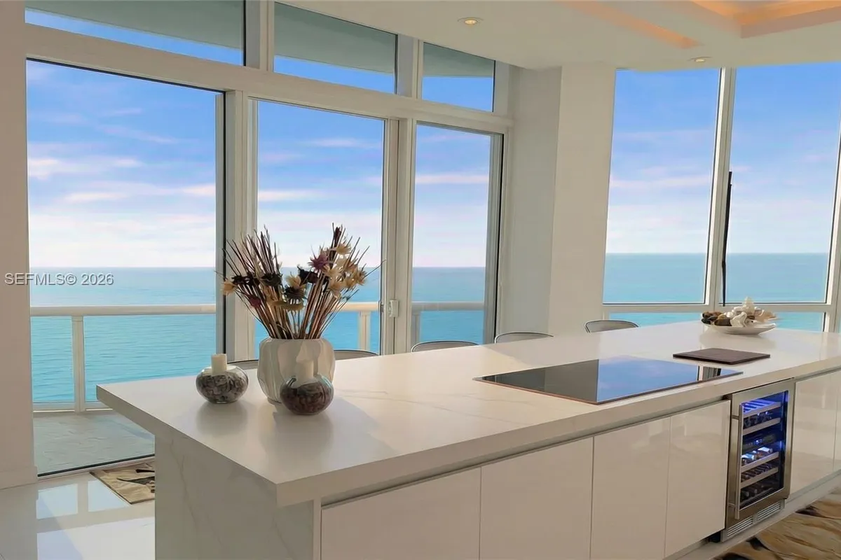 15901 Collins Ave # 4301, Sunny Isles Beach FL 33160