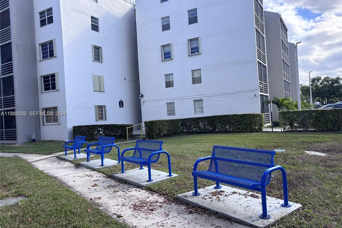 14180 SW 84th St # G, Miami FL 33183