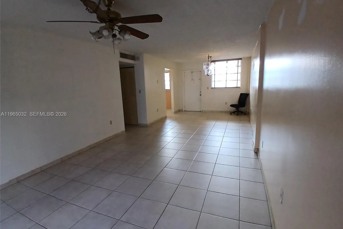 14180 SW 84th St # G, Miami FL 33183