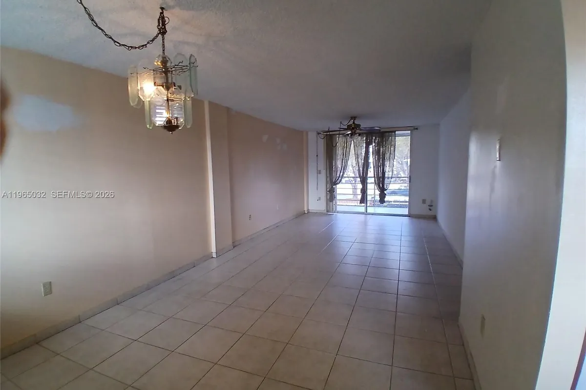 14180 SW 84th St # G, Miami FL 33183