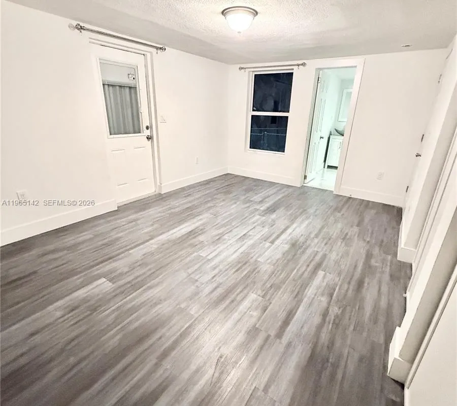 1621 SW 117th Ave, Davie FL 33325