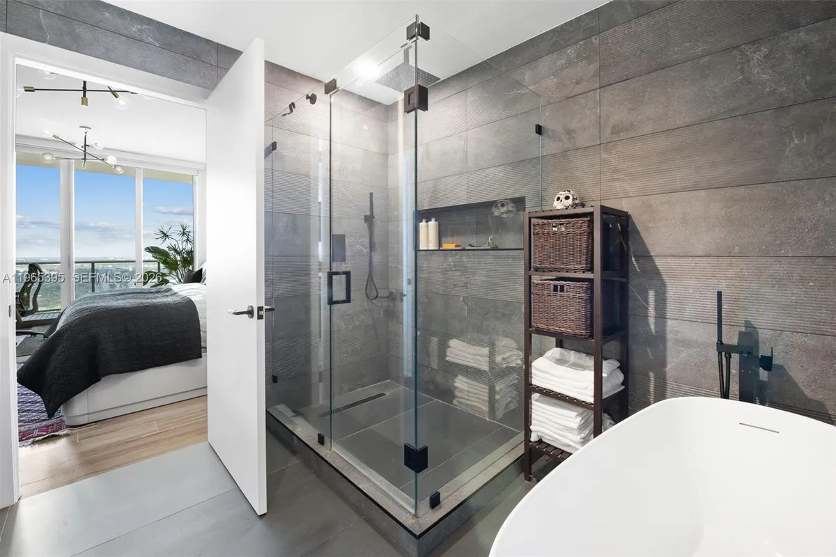 3470 E Coast Ave, Miami FL 33137