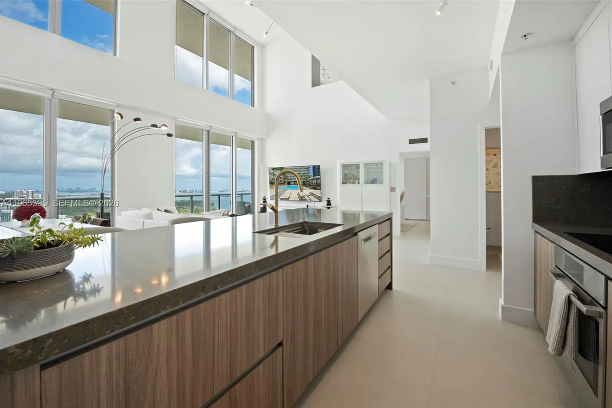 3470 E Coast Ave, Miami FL 33137