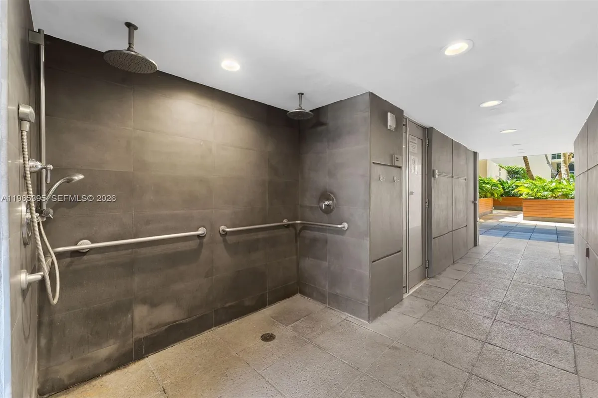 3470 E Coast Ave, Miami FL 33137