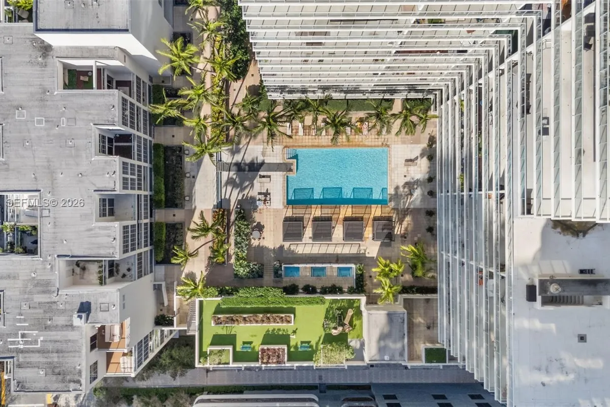 3470 E Coast Ave, Miami FL 33137