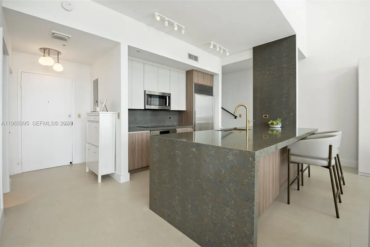 3470 E Coast Ave, Miami FL 33137