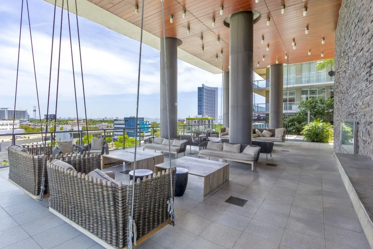 3470 E Coast Ave, Miami FL 33137