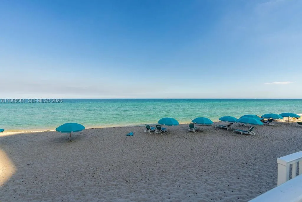 3140 S Ocean Dr, Hallandale Beach FL 33009