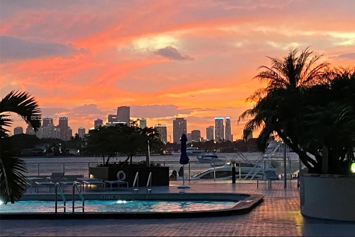 1200 West Ave # 1507, Miami Beach FL 33139