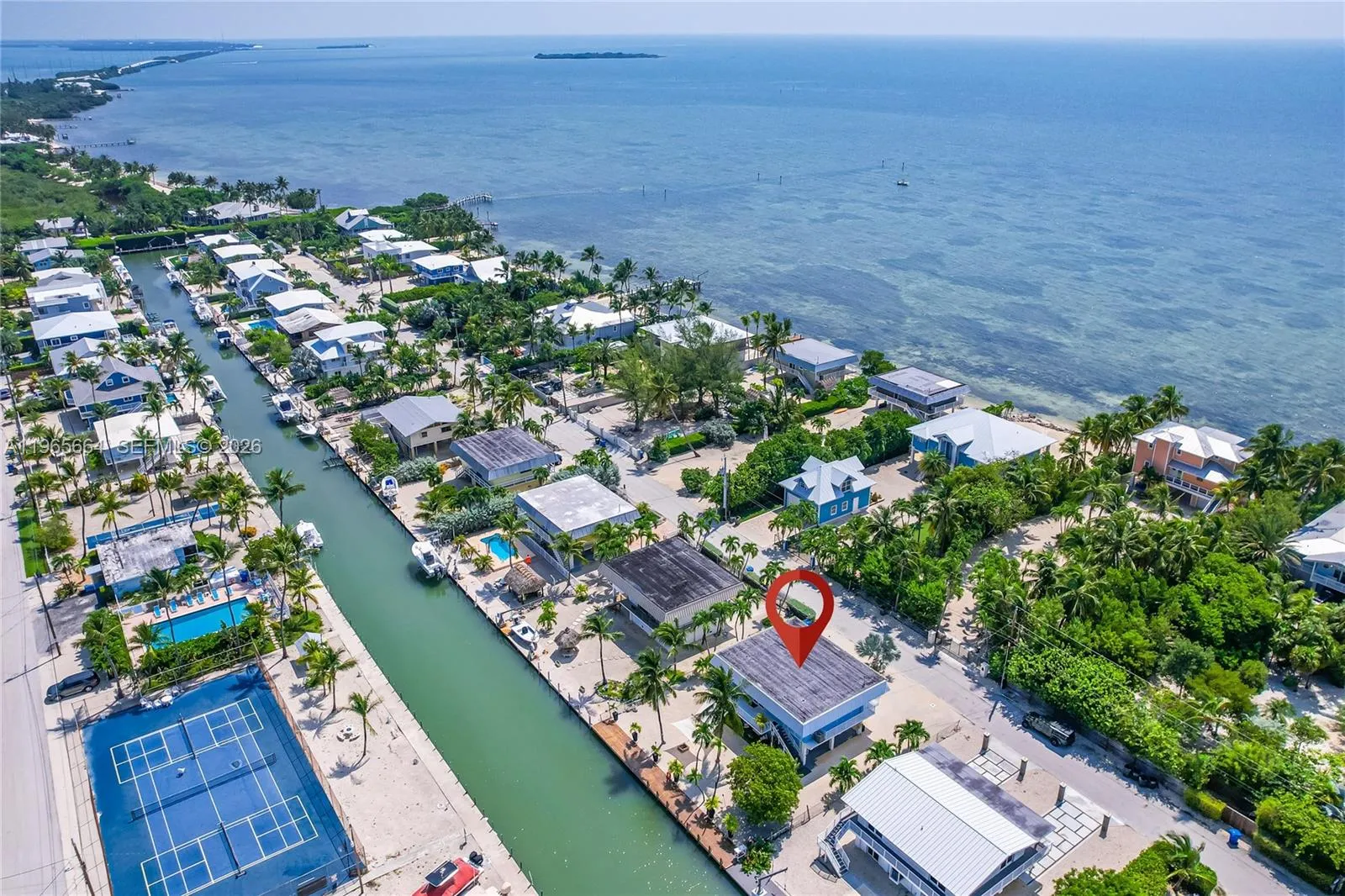 3 bedroom 3 bath for sale at 126 Columbus Dr, Islamorada FL 33036