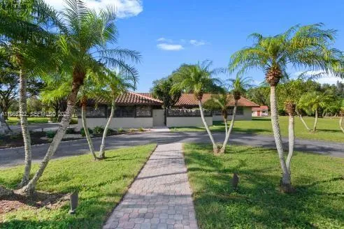 3761 Dellwood Blvd., Loxahatchee FL 33470