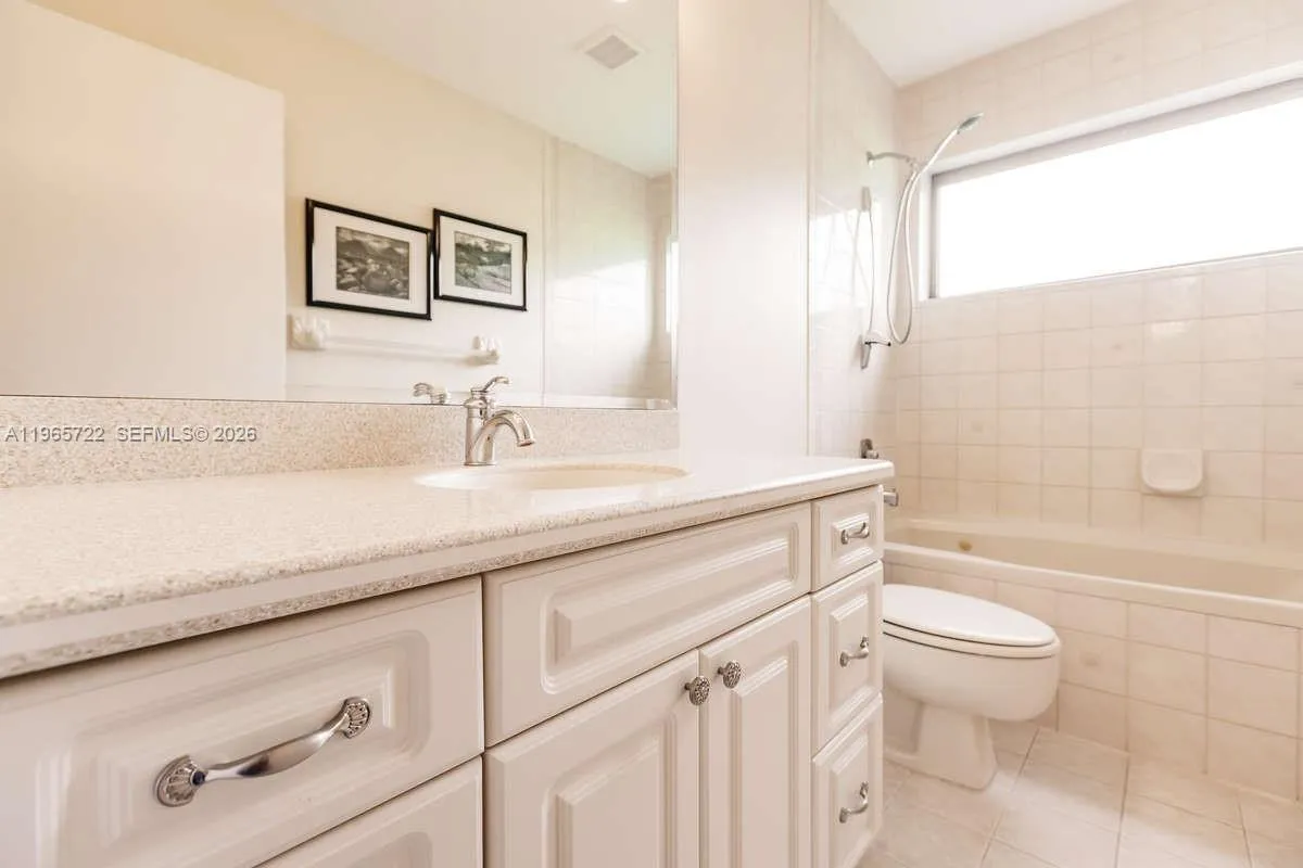 3761 Dellwood Blvd., Loxahatchee FL 33470