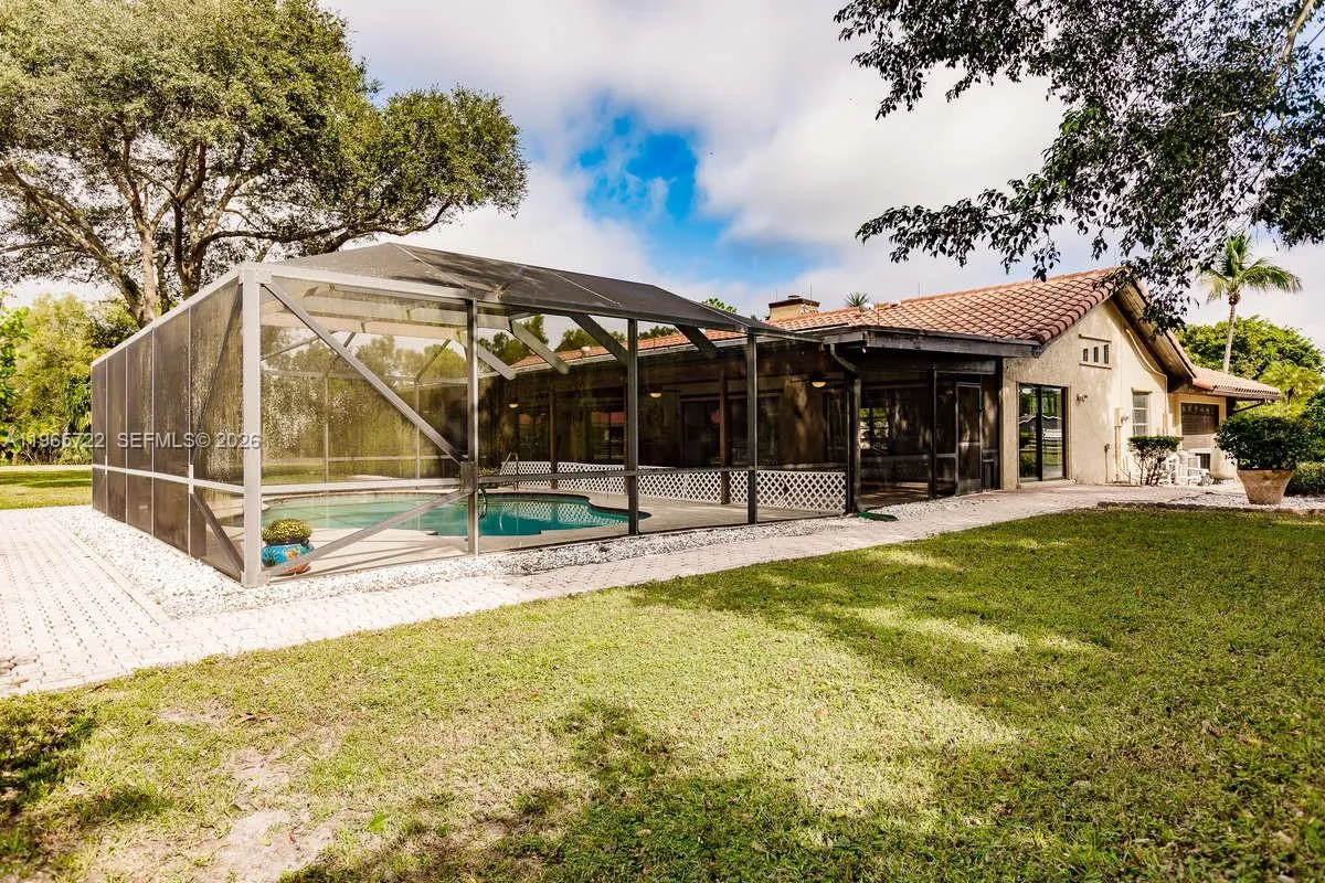 3761 Dellwood Blvd., Loxahatchee FL 33470