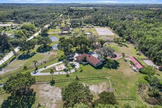 3761 Dellwood Blvd., Loxahatchee FL 33470