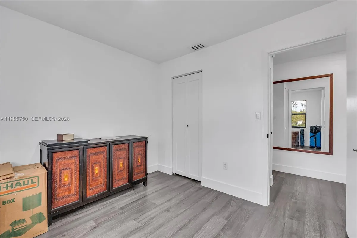 14840 SW 21st St, Davie FL 33326