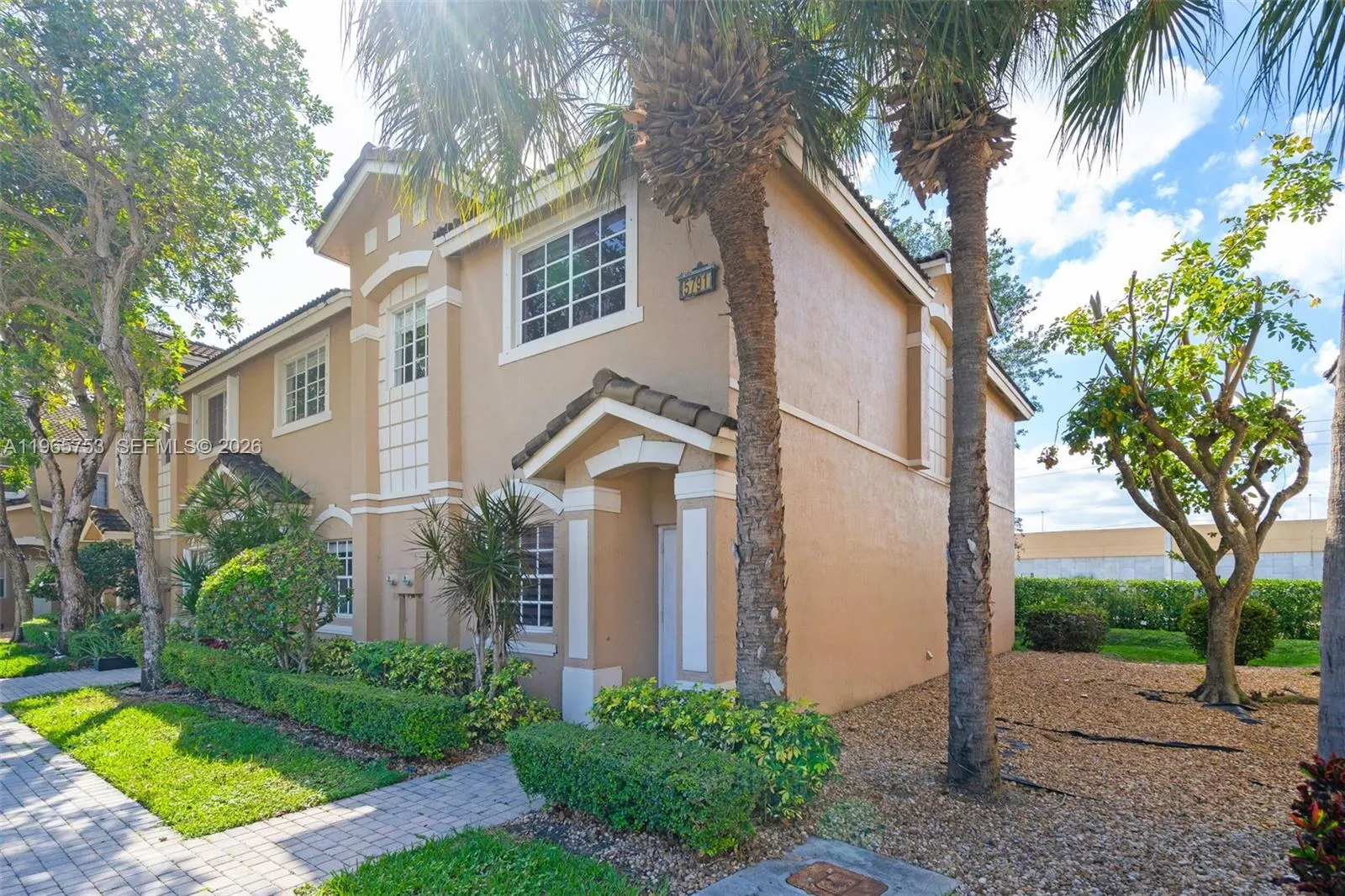 5791 NW 116th Ave # 112, Doral FL 33178