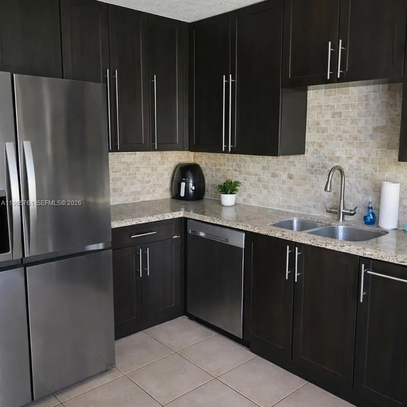 7509 SW 26th Ct # 5, Davie FL 33314