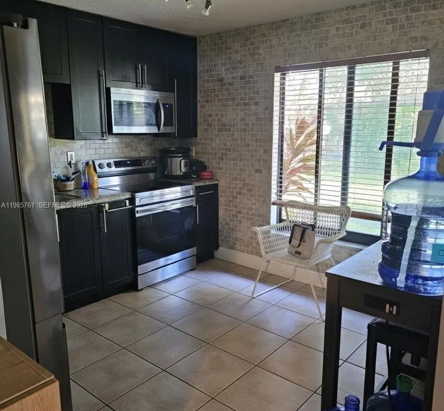 7509 SW 26th Ct # 5, Davie FL 33314