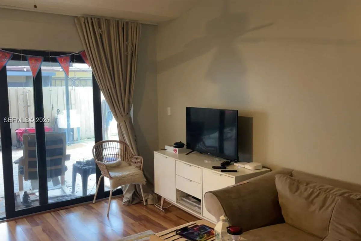 7509 SW 26th Ct # 5, Davie FL 33314