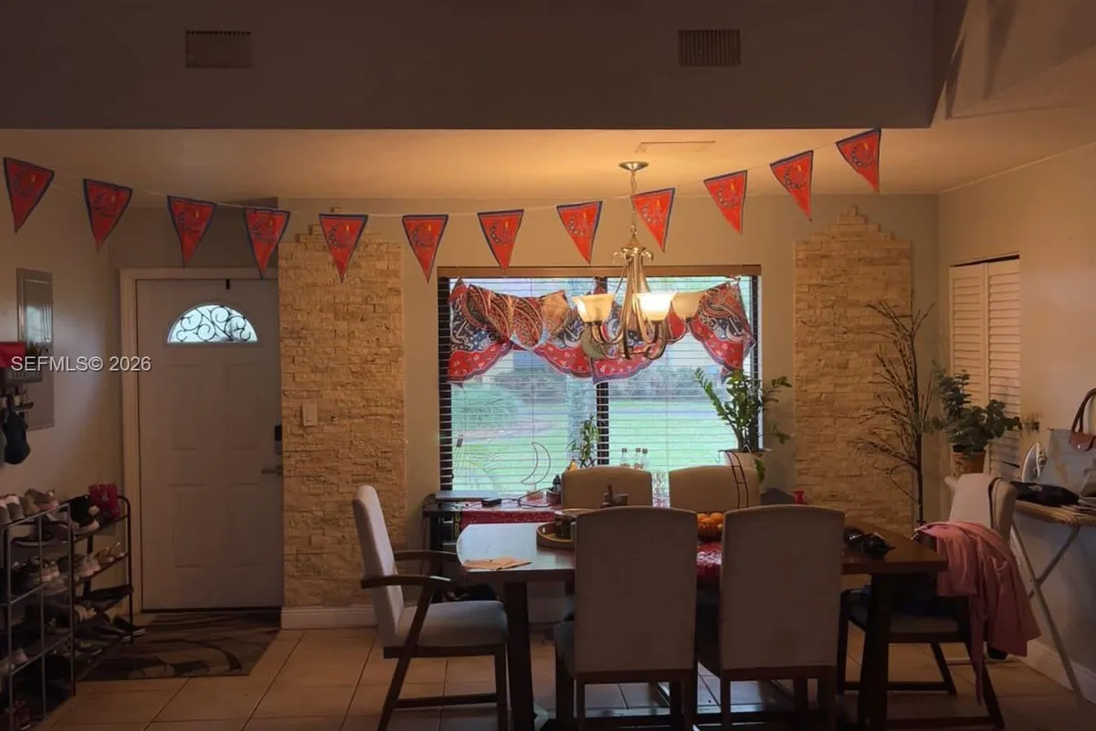 7509 SW 26th Ct # 5, Davie FL 33314