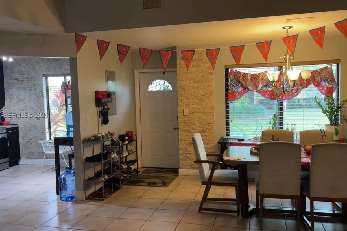 7509 SW 26th Ct # 5, Davie FL 33314