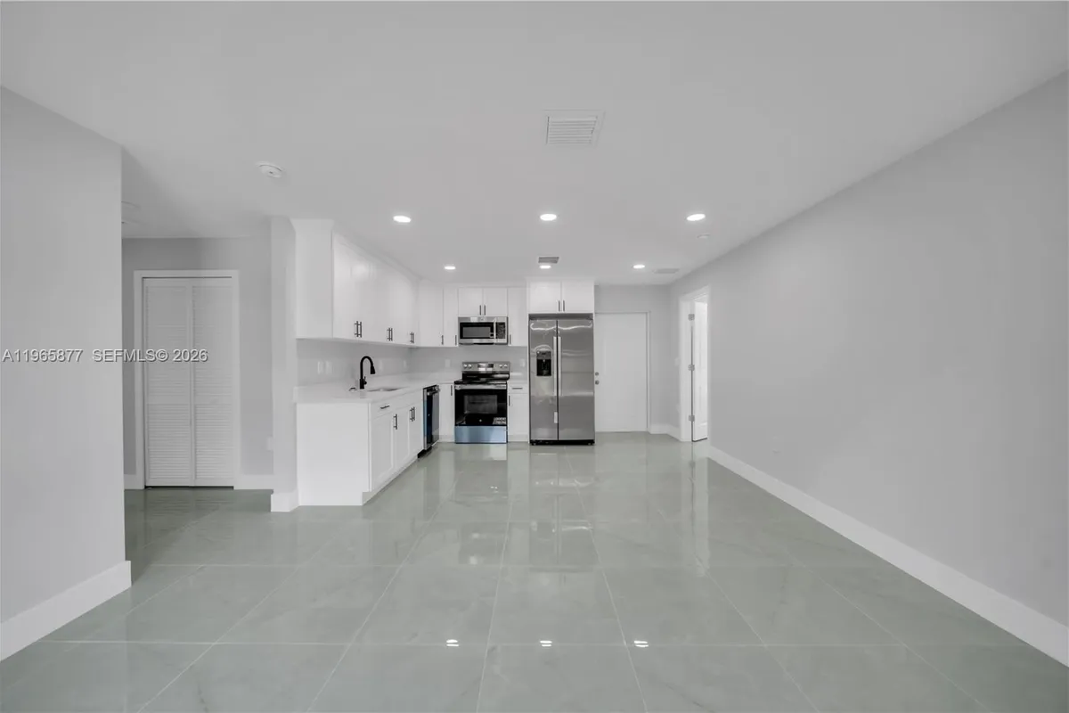 2801 42 St W, Lehigh Acres FL 33972