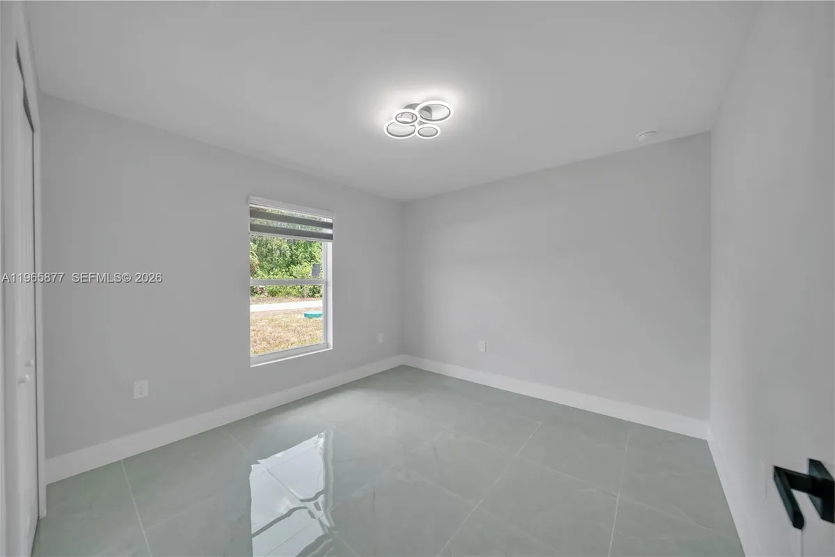 2801 42 St W, Lehigh Acres FL 33972