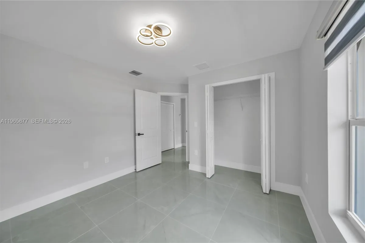 2801 42 St W, Lehigh Acres FL 33972