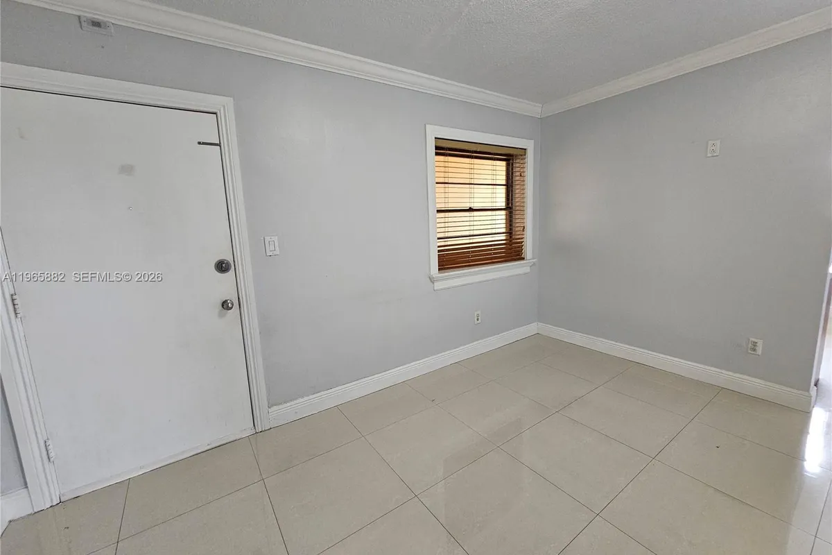 47 NW 47th Ave # 16, Miami FL 33126