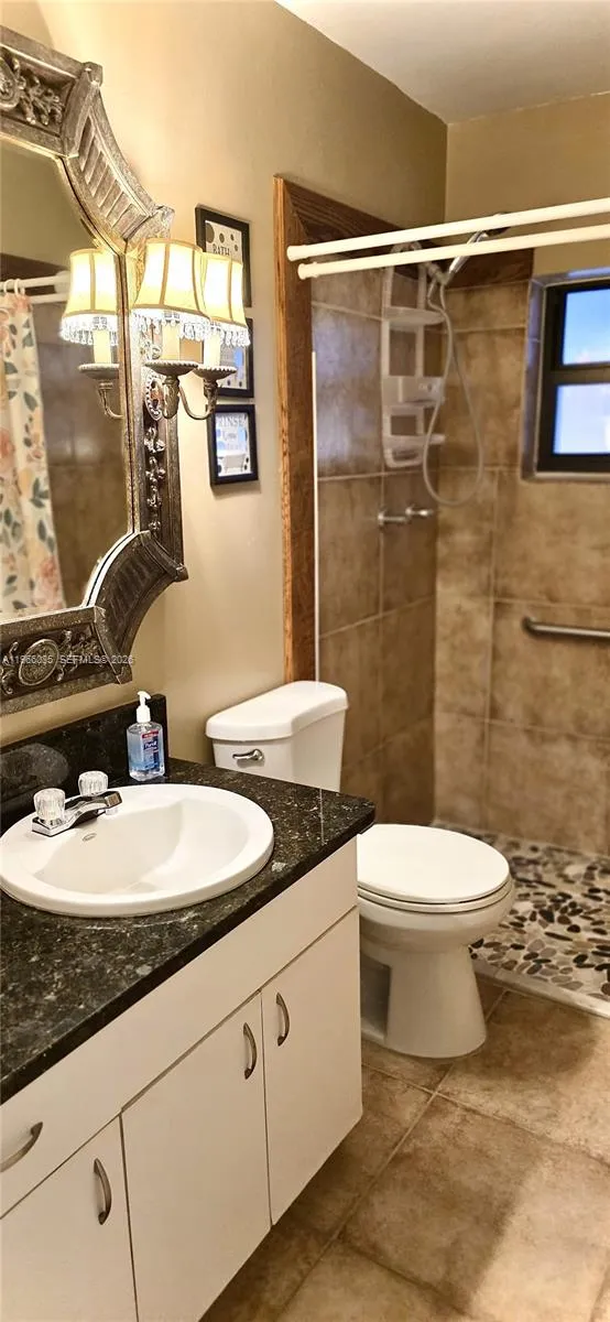 1481 SW 7th Ter, Deerfield Beach FL 33441