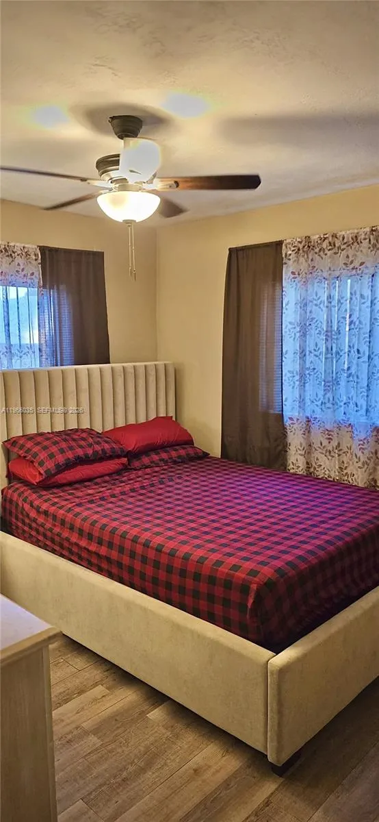 1481 SW 7th Ter, Deerfield Beach FL 33441