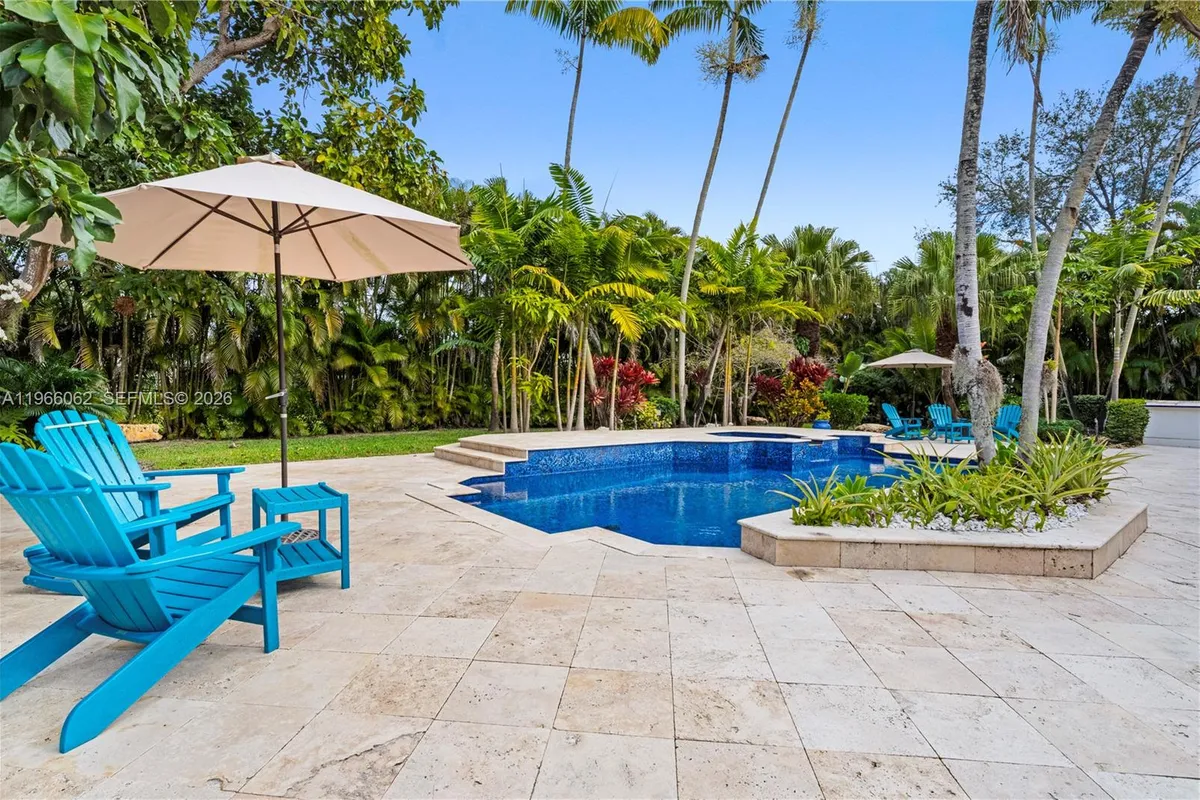 6235 Rolling Road Dr, Pinecrest FL 33156