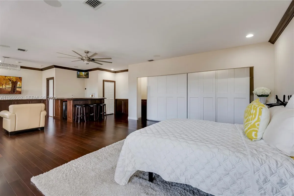 6235 Rolling Road Dr, Pinecrest FL 33156