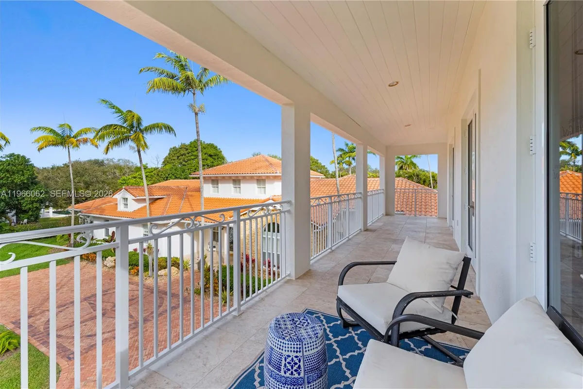 6235 Rolling Road Dr, Pinecrest FL 33156