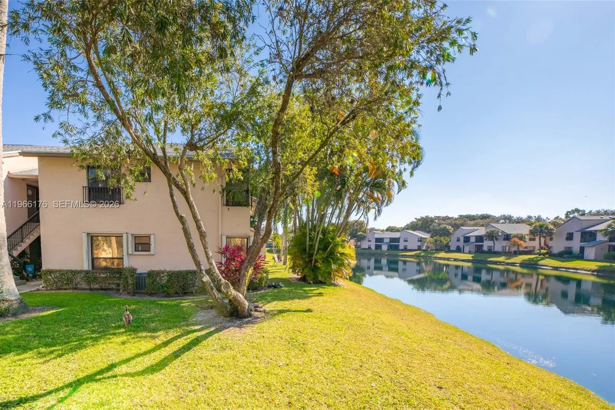 3246 NW 47 AVENUE # 3297, Coconut Creek FL 33063