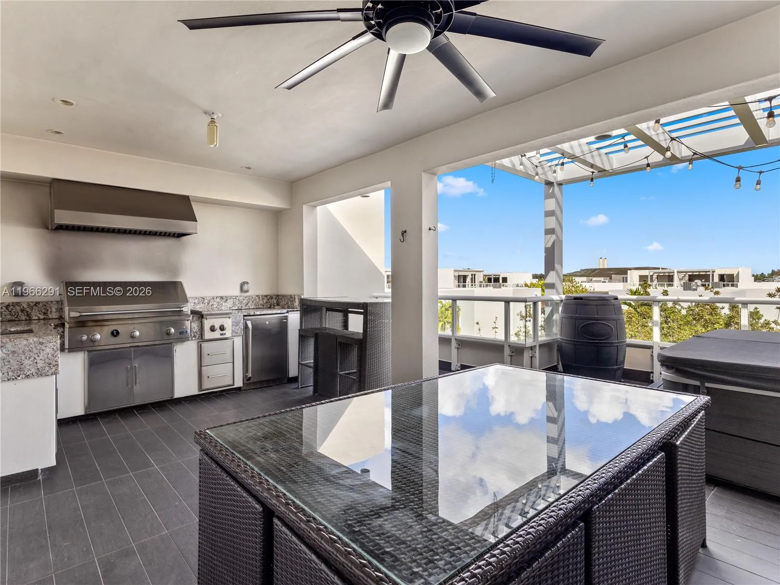 6420 NW 105th Pl, Doral FL 33178