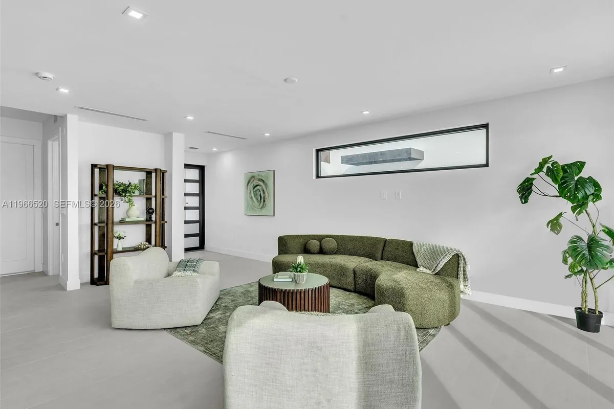 4632 SW 32nd Ave # C1, Dania Beach FL 33312