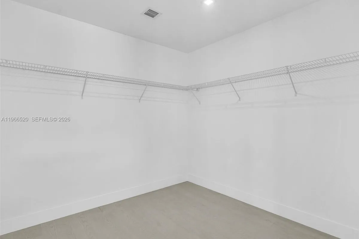 4632 SW 32nd Ave # C1, Dania Beach FL 33312