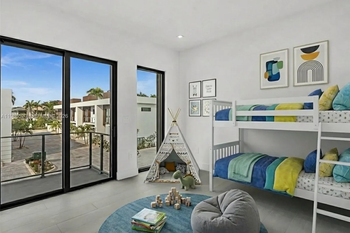 4632 SW 32nd Ave # C1, Dania Beach FL 33312