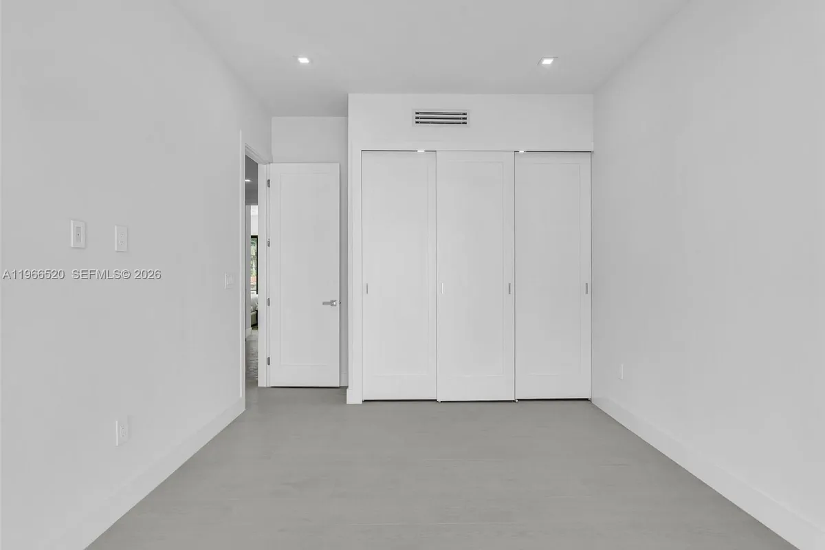 4632 SW 32nd Ave # C1, Dania Beach FL 33312