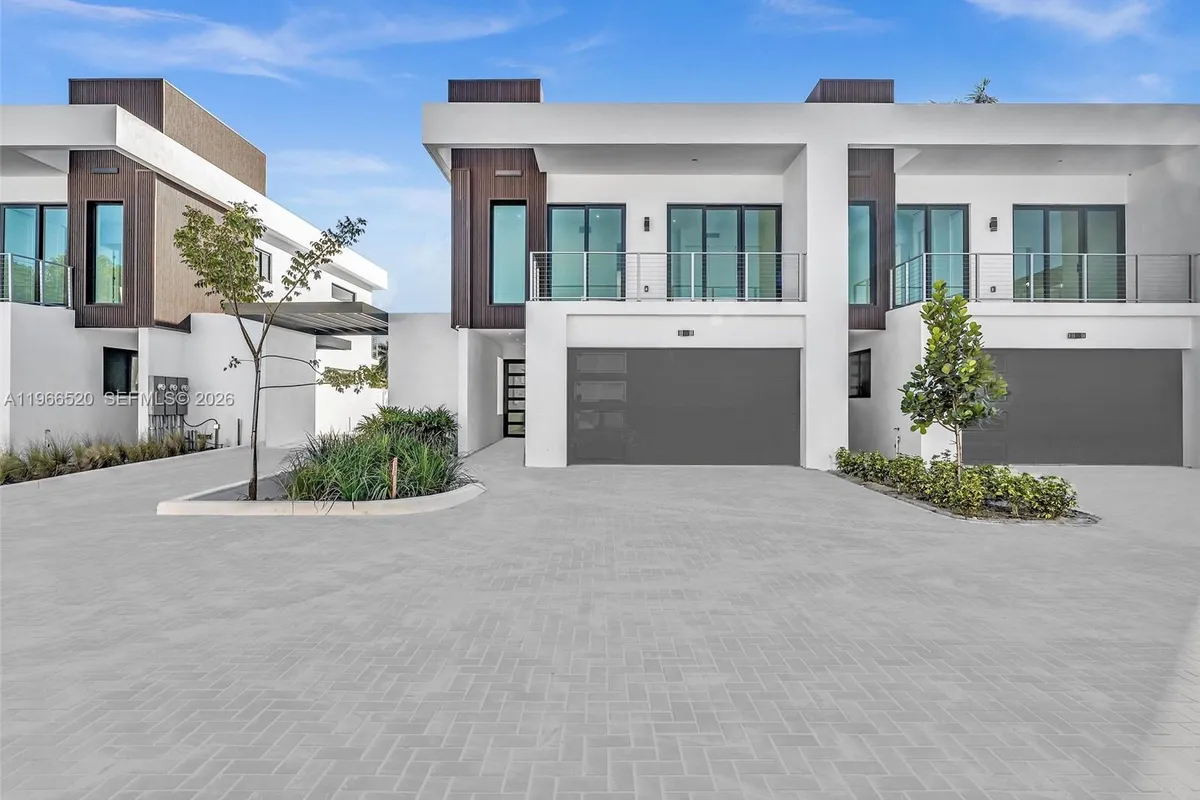 4632 SW 32nd Ave # C1, Dania Beach FL 33312